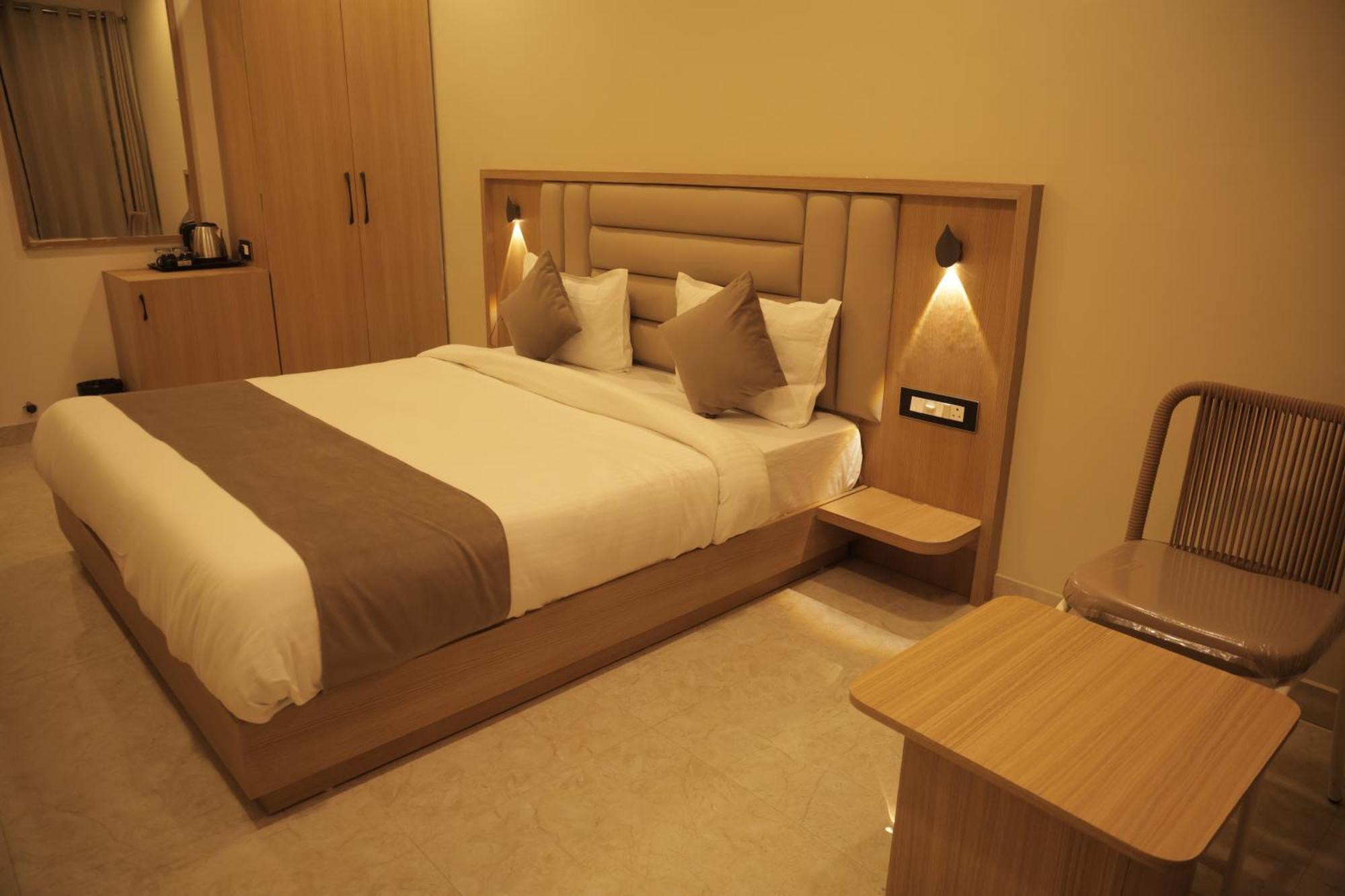 אודייפור Hotel The Rainbow Inn מראה חיצוני תמונה